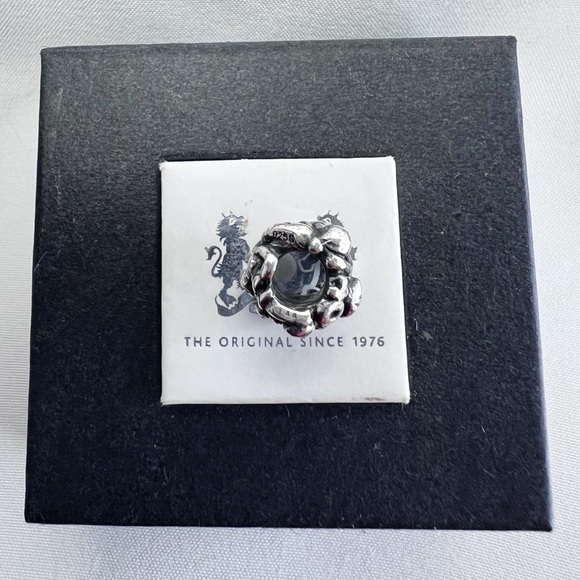 Trollbeads Transition-Woman Bead - Picture 2 of 3